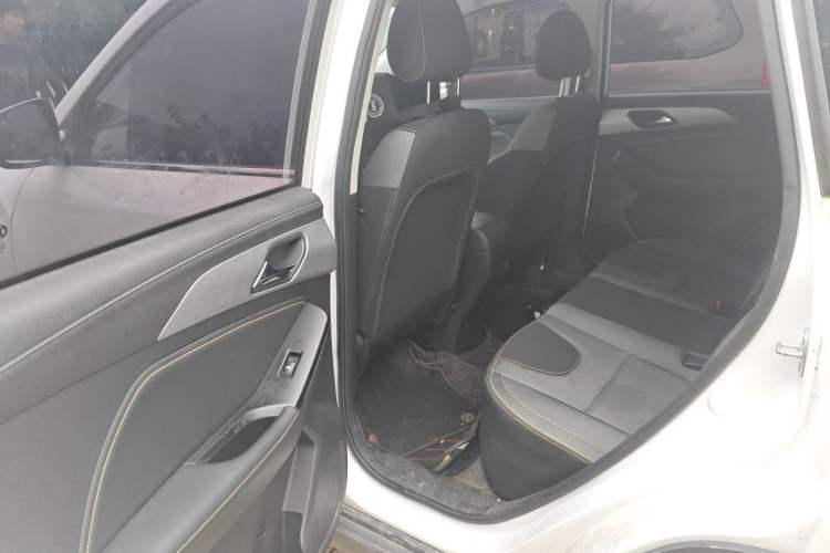 Used BAIC Beijing X3 2021 1.5T CVT Glory Edition Left Rear Seat