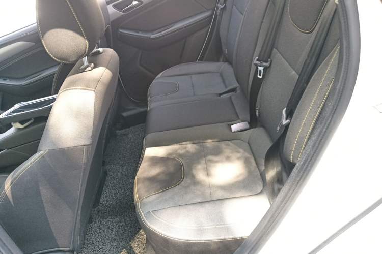 Used BAIC Beijing X3 2021 1.5T CVT Glory Edition Left Rear Seat