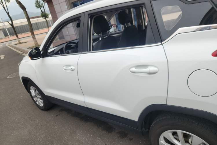 Used BAIC Beijing X3 2021 1.5T CVT Glory Edition Left Side