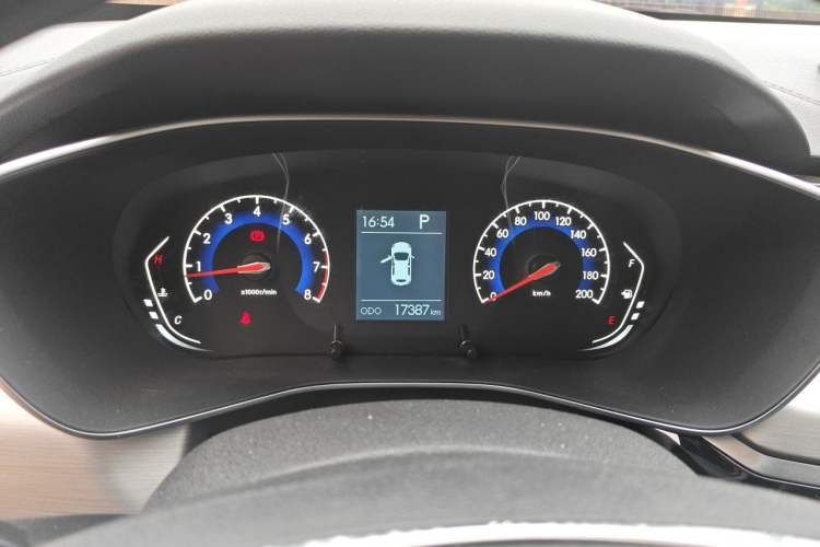 Used BAIC Beijing X3 2021 1.5T CVT Glory Edition Odometer Close Up