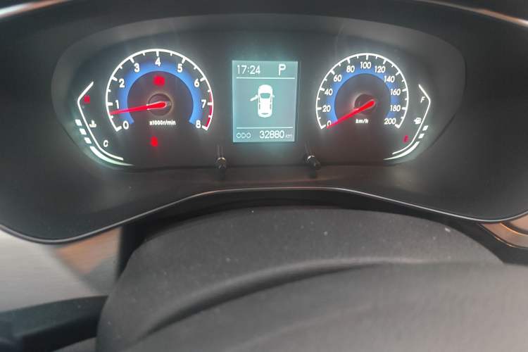 Used BAIC Beijing X3 2021 1.5T CVT Glory Edition Odometer Close Up