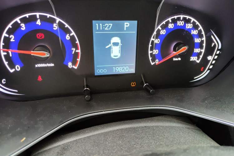 Used BAIC Beijing X3 2021 1.5T CVT Glory Edition Odometer Close Up