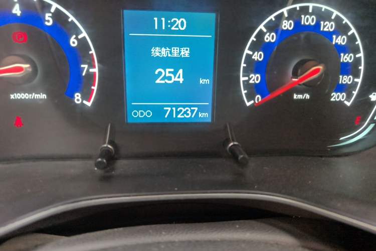 Used BAIC Beijing X3 2021 1.5T Manual Glory Edition Odometer Close Up