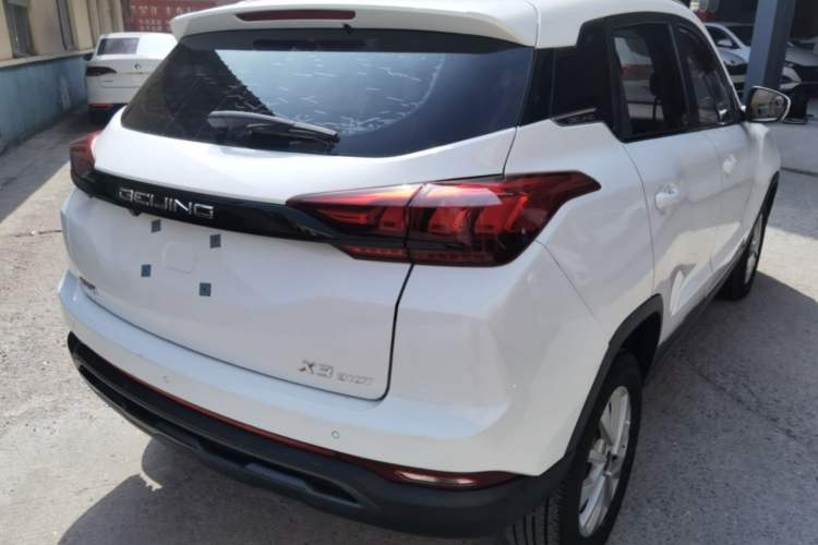 Used BAIC Beijing X3 2021 1.5T Manual Glory Edition Rear Right 45 Deg