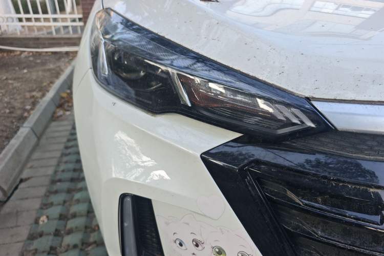 Used BAIC Beijing X3 2021 1.5T Manual Glory Edition Right Front Headlight