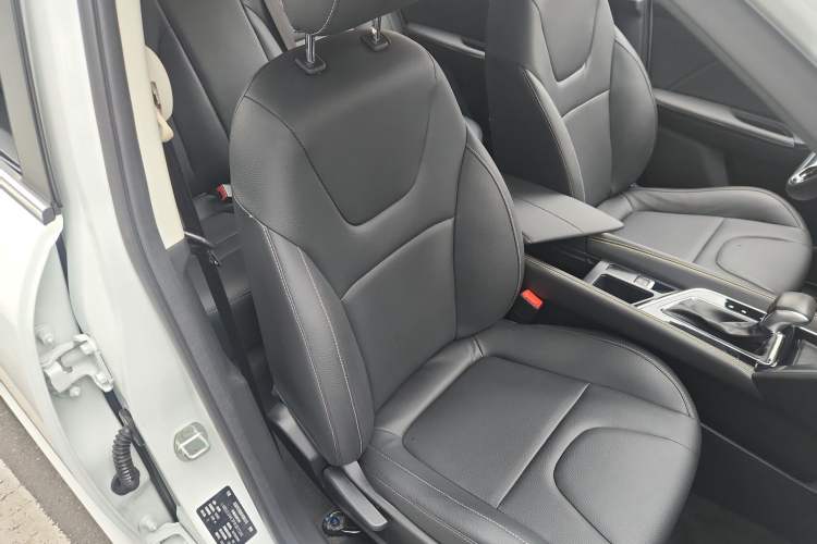 Used BAIC Beijing X3 2021 1.5T CVT Glory Edition Right Front Seat