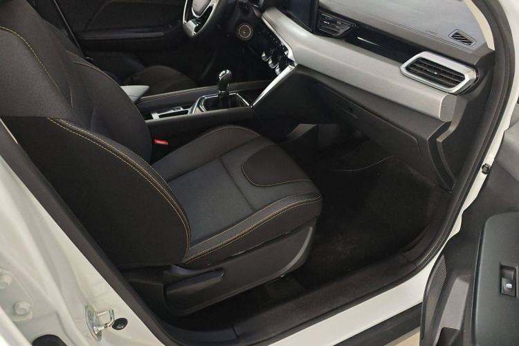 Used BAIC Beijing X3 2021 1.5T Manual Glory Edition Right Front Seat