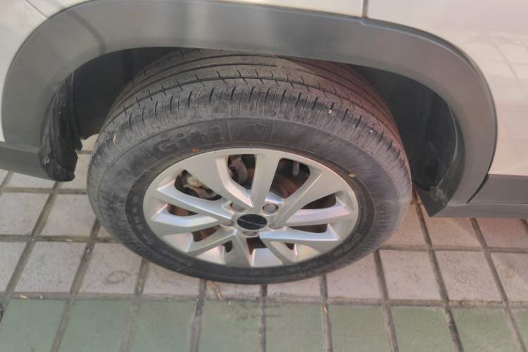 Used BAIC Beijing X3 2021 1.5T CVT Glory Edition Right Rear Wheel Hub