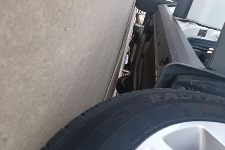 Used BAIC Beijing X3 2021 1.5T CVT Glory Edition Right Side Sill