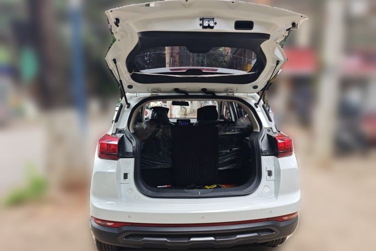 Used BAIC Beijing X3 2021 1.5T Manual Glory Edition Trunk