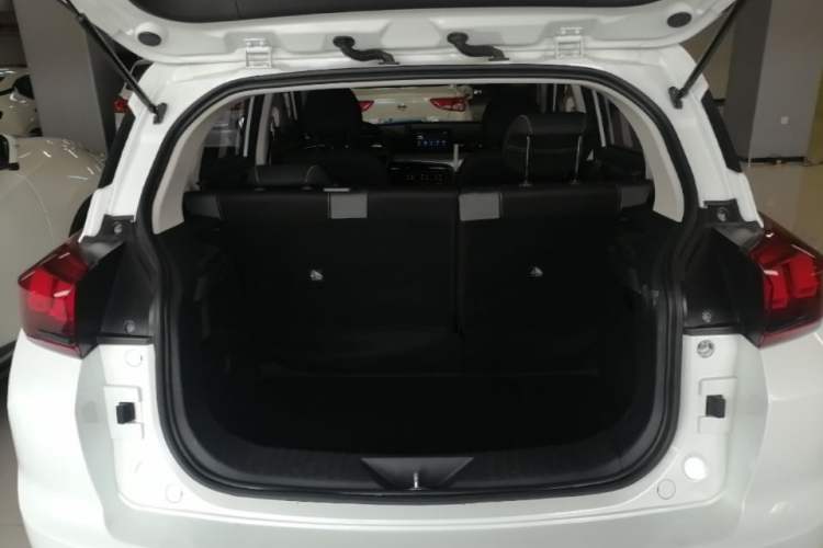 Used BAIC Beijing X3 2021 1.5T CVT Glory Edition Trunk