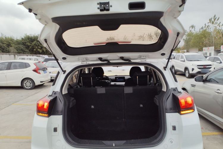 Used BAIC Beijing X3 2021 1.5T CVT Glory Edition Trunk