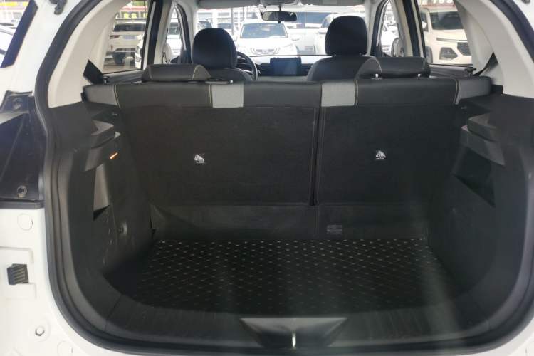 Used BAIC Beijing X3 2021 1.5T CVT Glory Edition Trunk
