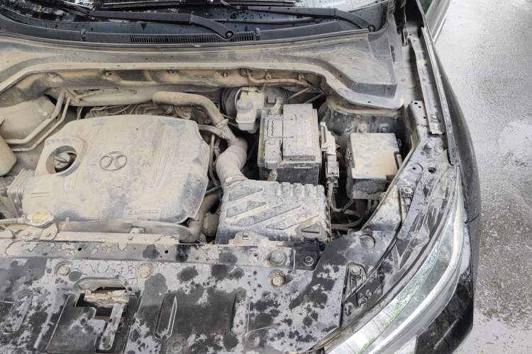 Used BAIC Beijing X5 2018 1.5T CVT Elite Version National V Engine Bay Left