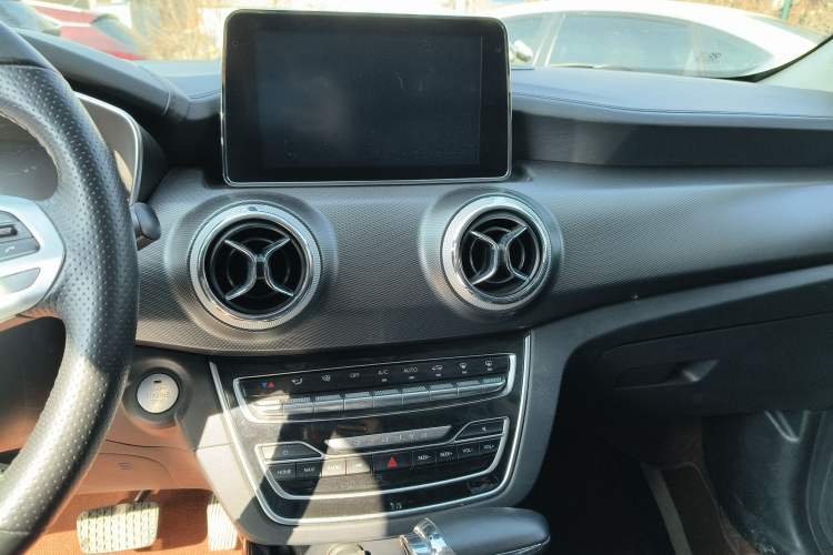 Used BAIC Beijing X5 2018 1.5T CVT Elite Version National V Audio And AC Panel