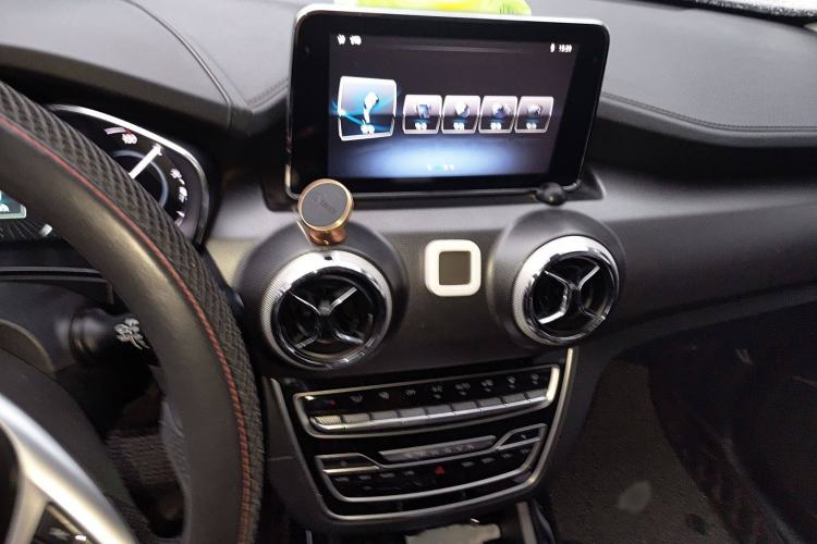 Used BAIC Beijing X5 2018 1.5T CVT New Smart Version China V Emission Standard Audio And AC Panel