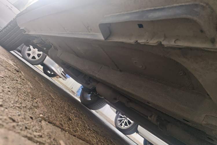 Used BAIC Beijing X5 2018 1.5T CVT New Smart Version China V Emission Standard Chassis Front Right