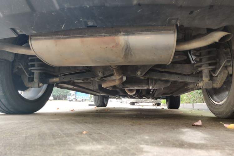 Used BAIC Beijing X5 2018 1.5T CVT New Smart Version China V Emission Standard Chassis Rear