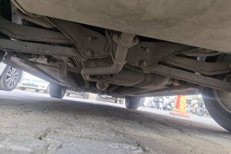 Used BAIC Beijing X5 2018 1.5T CVT New Smart Version China V Emission Standard Chassis Rear