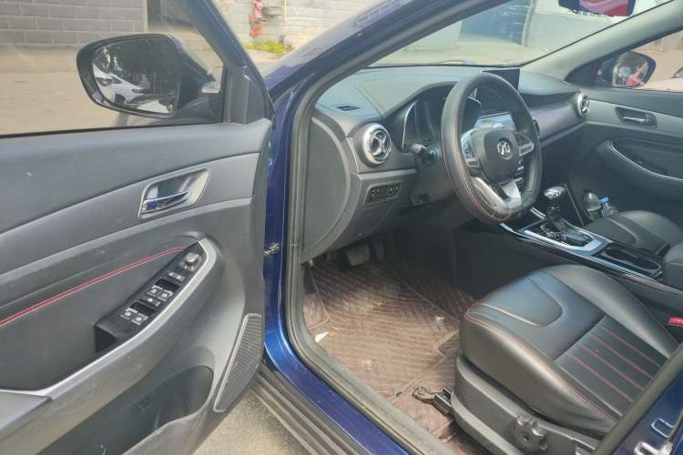 Used BAIC Beijing X5 2018 1.5T CVT Elite Version National V Driver Seat