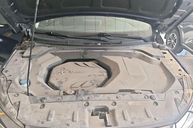Used BAIC Beijing X5 2018 1.5T CVT New Smart Version China V Emission Standard Engine Bay