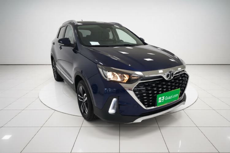 Used BAIC Beijing X5 2018 1.5T Manual Advance Version China V Exterior 1