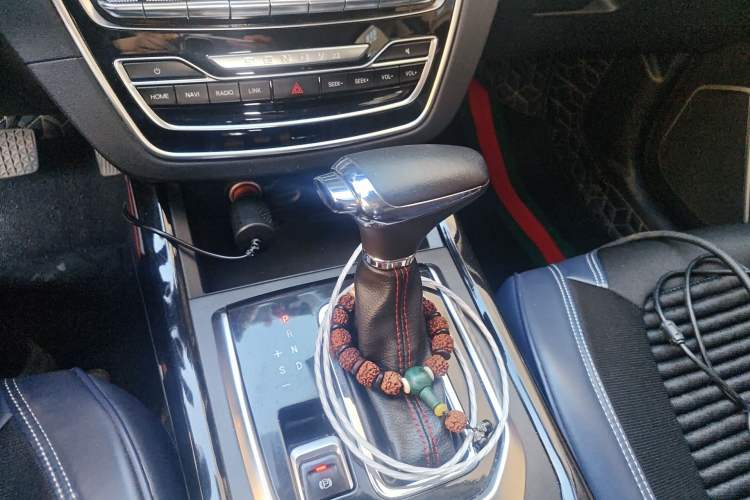 Used BAIC Beijing X5 2018 1.5T CVT New Smart Version China V Emission Standard Gear Lever