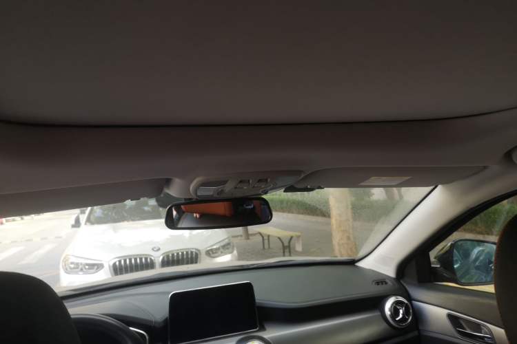 Used BAIC Beijing X5 2018 1.5T CVT New Smart Version China V Emission Standard Headliner