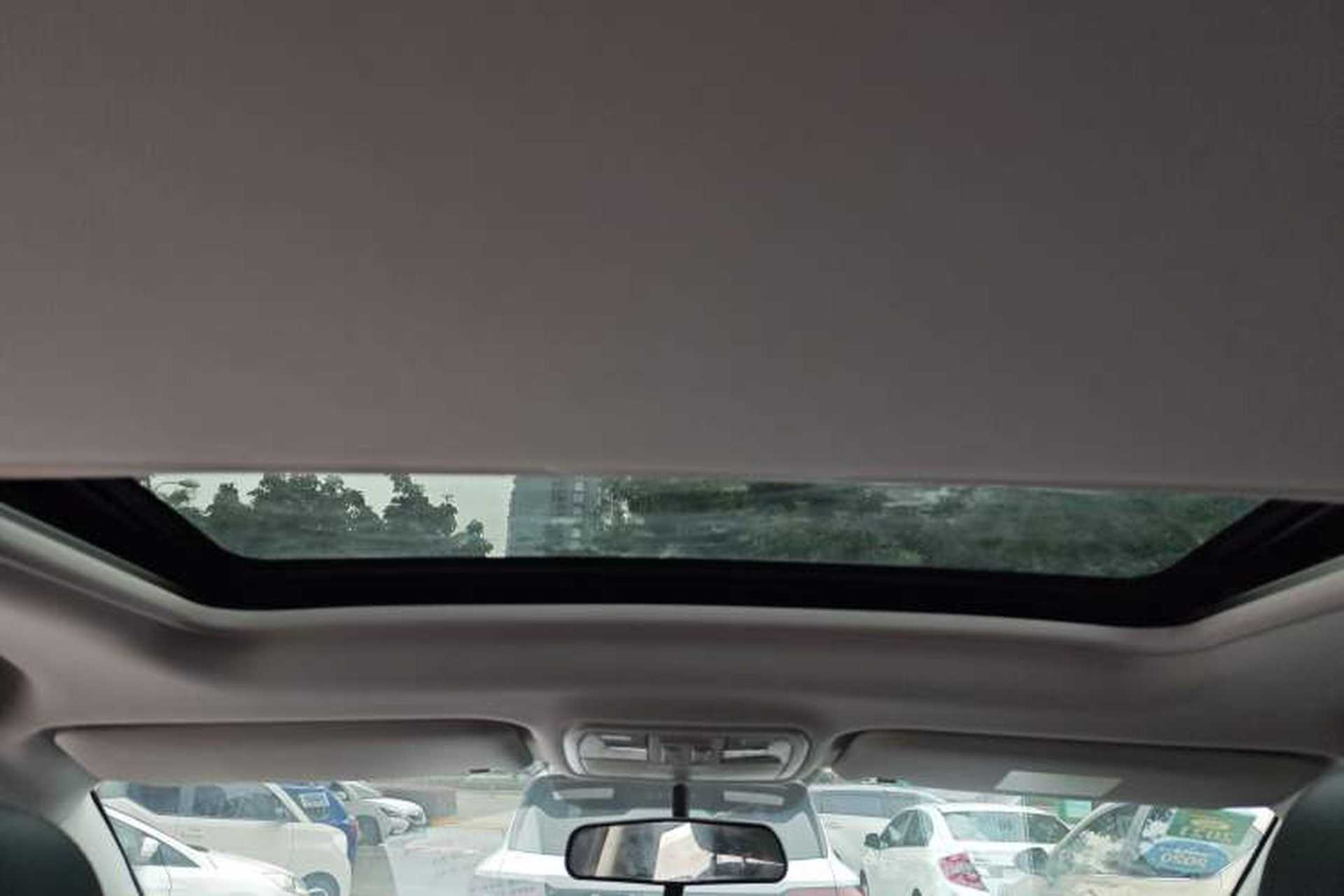 Used BAIC Beijing X5 2018 1.5T Manual Elite Edition National V Headliner