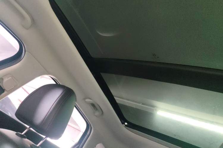 Used BAIC Beijing X5 2018 1.5T CVT Elite Version National V Headliner