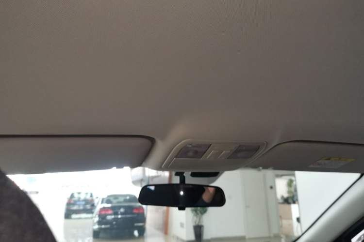 Used BAIC Beijing X5 2018 1.5T Manual Advance Version China V Headliner