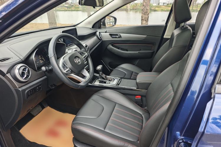Used BAIC Beijing X5 2018 1.5T CVT Elite Version National V Interior 2