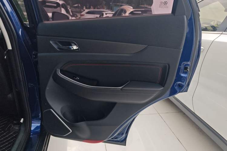 Used BAIC Beijing X5 2018 1.5T Manual Elite Edition National V Interior 6