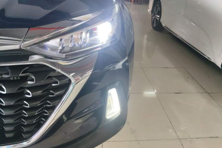 Used BAIC Beijing X5 2018 1.5T CVT Elite Version National V Left Front Headlight