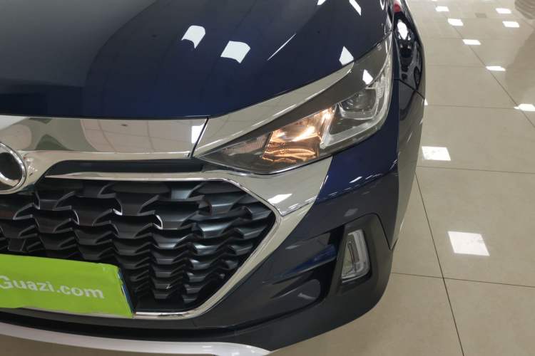 Used BAIC Beijing X5 2018 1.5T Manual Advance Version China V Left Front Headlight
