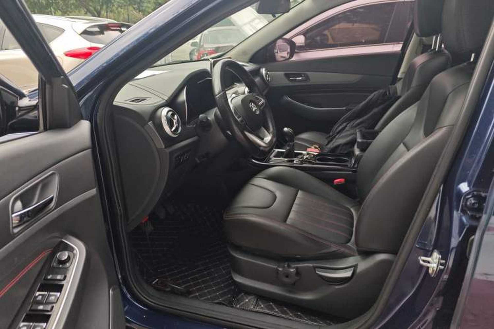 Used BAIC Beijing X5 2018 1.5T Manual Elite Edition National V Left Front Seat