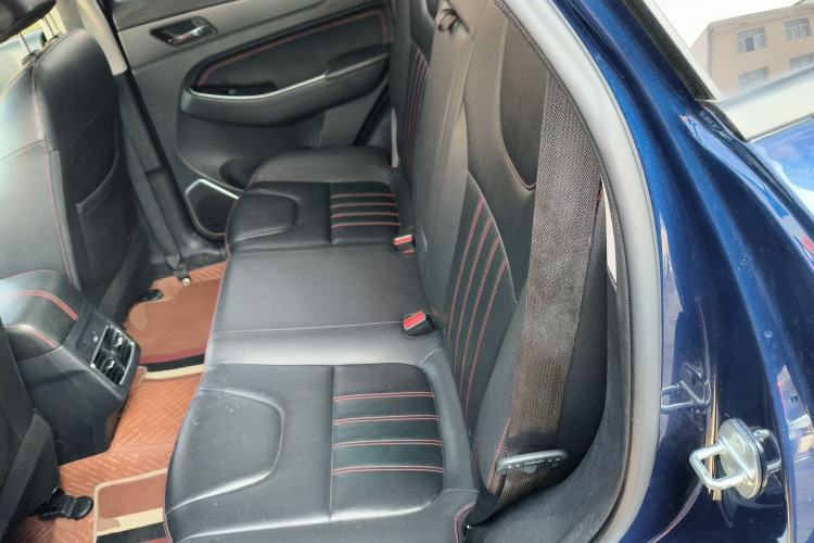 Used BAIC Beijing X5 2018 1.5T CVT Elite Version National V Left Rear Seat
