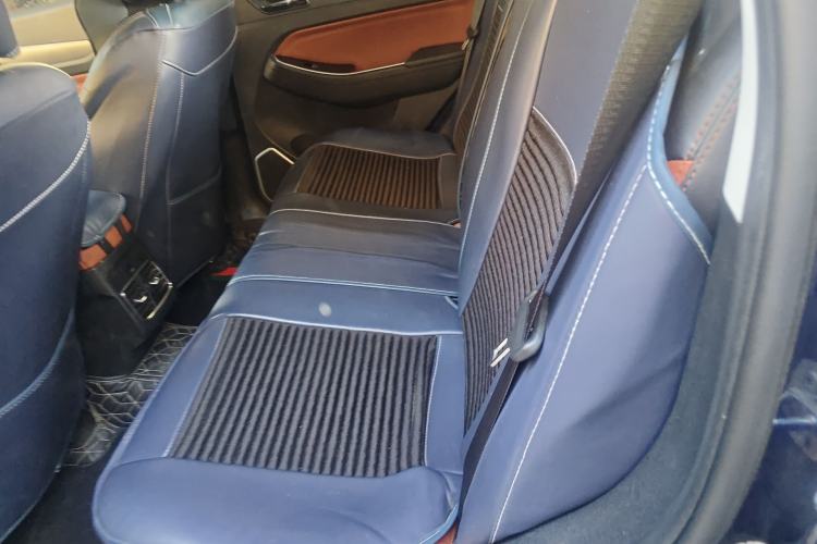 Used BAIC Beijing X5 2018 1.5T CVT New Smart Version China V Emission Standard Left Rear Seat
