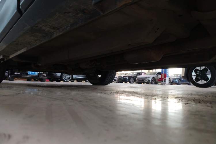 Used BAIC Beijing X5 2018 1.5T Manual Advance Version China V Left Side Sill