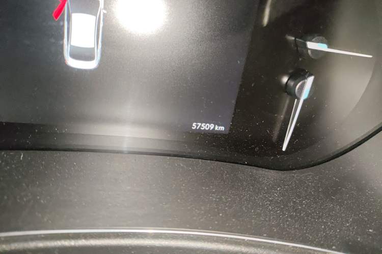 Used BAIC Beijing X5 2018 1.5T CVT Smart Edition China V Odometer Close Up