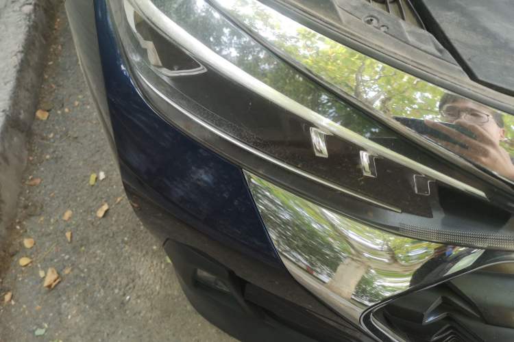 Used BAIC Beijing X5 2018 1.5T CVT New Smart Version China V Emission Standard Right Front Headlight