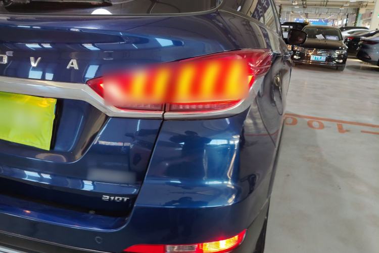 Used BAIC Beijing X5 2018 1.5T Manual Advance Version China V Right Rear Taillight