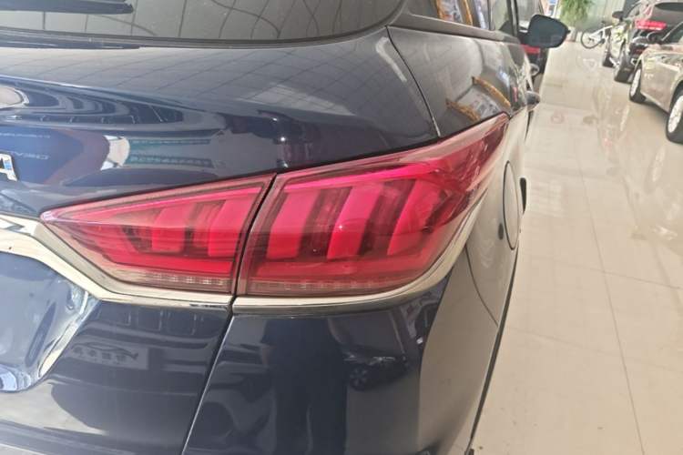Used BAIC Beijing X5 2018 1.5T CVT New Smart Version China V Emission Standard Right Rear Taillight