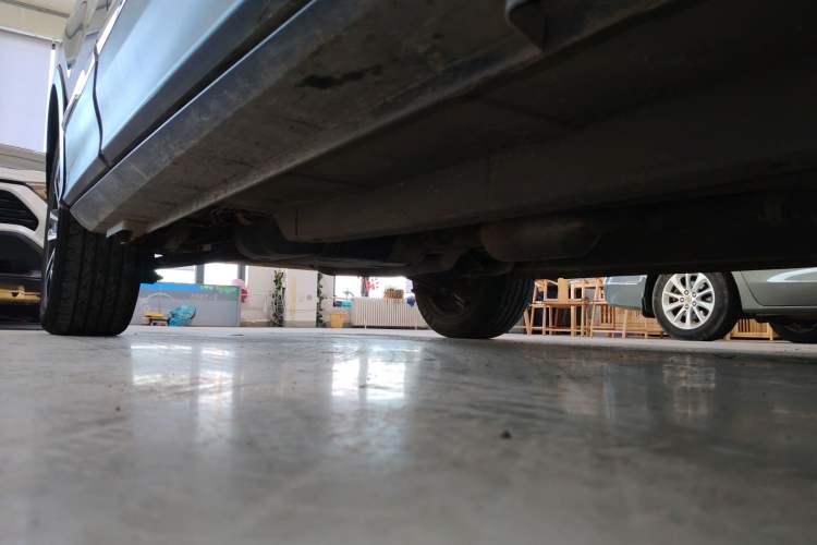 Used BAIC Beijing X5 2018 1.5T Manual Advance Version China V Right Side Sill
