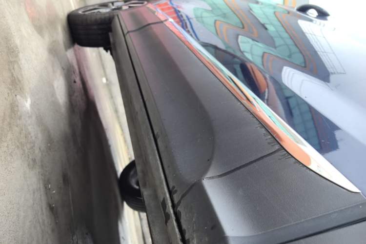 Used BAIC Beijing X5 2018 1.5T CVT Elite Version National V Right Side Sill