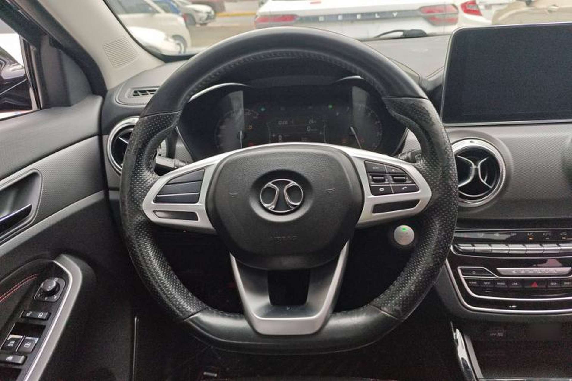 Used BAIC Beijing X5 2018 1.5T Manual Elite Edition National V Steering Wheel