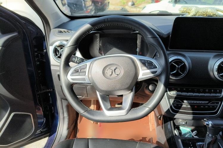 Used BAIC Beijing X5 2018 1.5T CVT Elite Version National V Steering Wheel