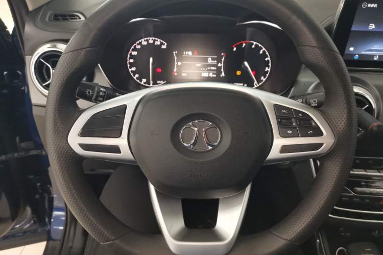 Used BAIC Beijing X5 2018 1.5T Manual Advance Version China V Steering Wheel