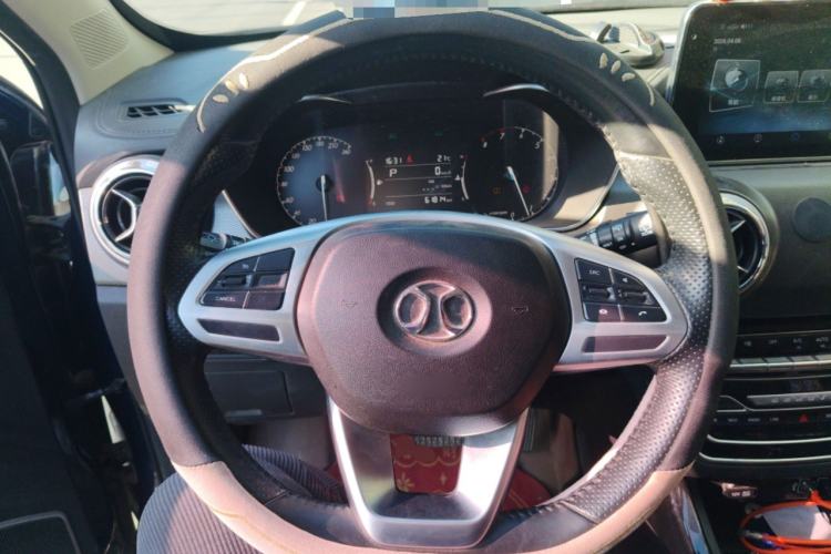 Used BAIC Beijing X5 2018 1.5T CVT Elite Version National V Steering Wheel