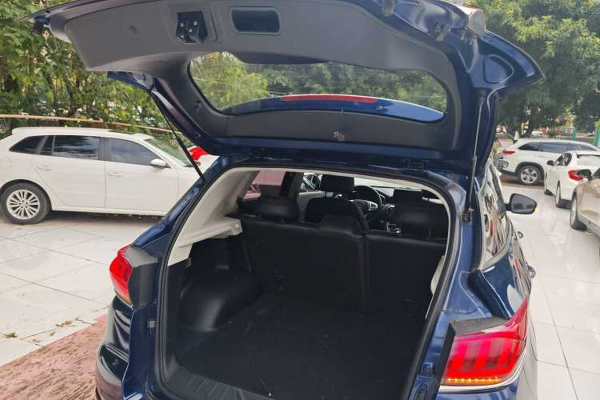 Used BAIC Beijing X5 2018 1.5T Manual Elite Edition National V Trunk